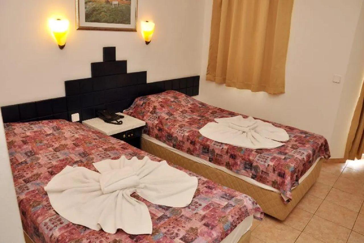 Green Peace Hotel Махмутлар Екстериор снимка