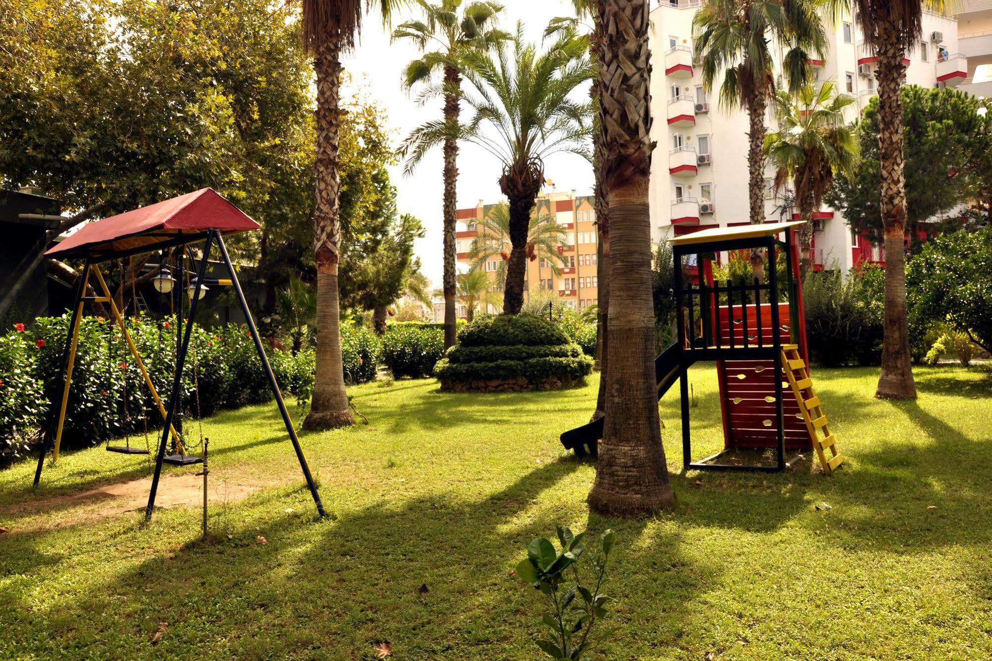 Green Peace Hotel Махмутлар Екстериор снимка