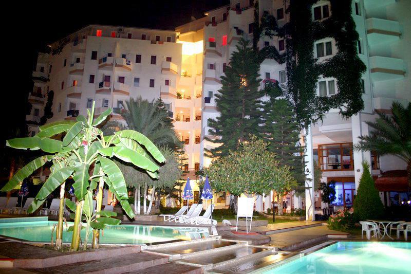 Green Peace Hotel Махмутлар Екстериор снимка
